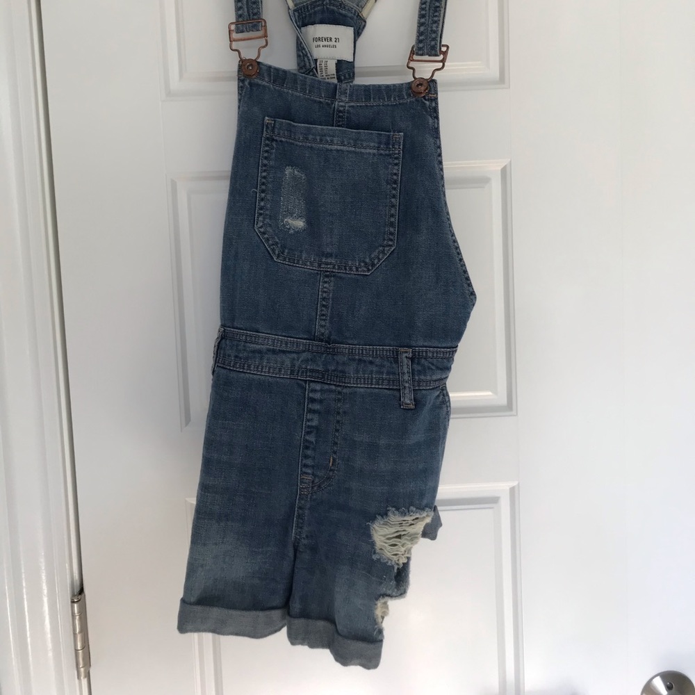 Overall shorts, distressed, forever 21